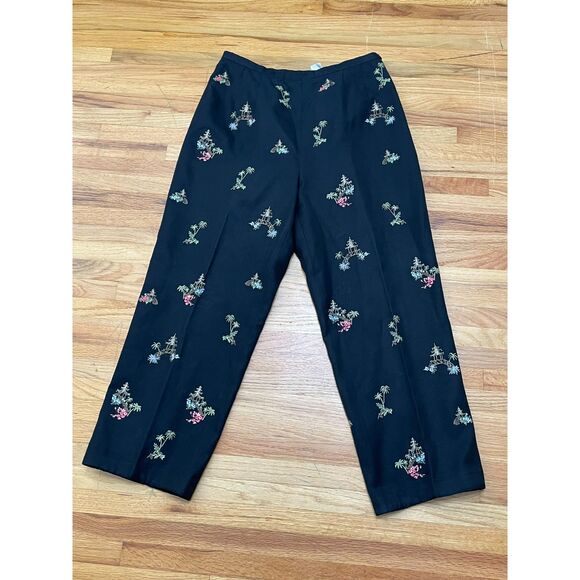 Talbots Women's 8P Black Pant Silk Crop Embroidered Floral Zipper Summer Casual - Picture 1 of 8